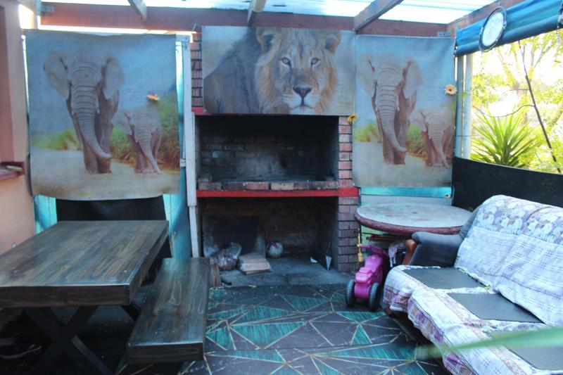 3 Bedroom Property for Sale in Ruyterwacht Western Cape